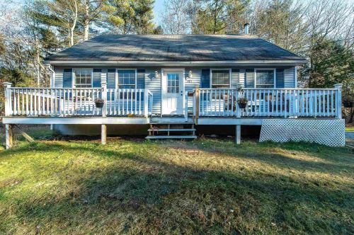 185 Berry River Rd, Barrington, NH 03825-4179