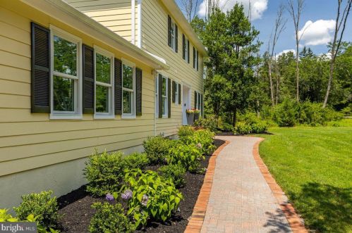 46 Greenway Ter, Princeton, NJ 08540-2412