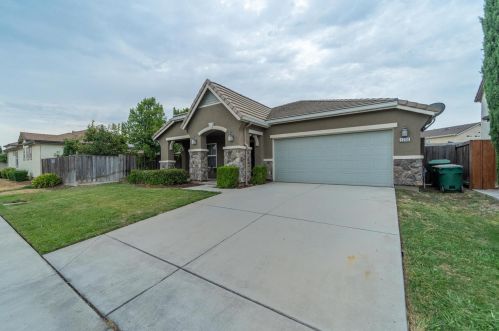 2250 Middlebury Way, Stockton, CA 95212-2765