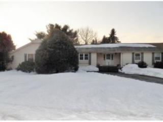 16 William Cir, Stratham, NH 03885-2533