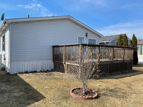 39 Petunia Cir, Matteson, IL 60443-1586