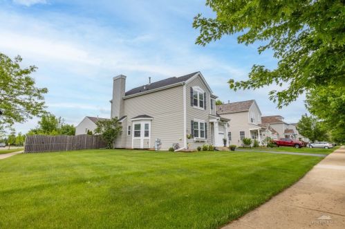 2796 Savoy Ln, Boulder Hill, IL 60538-5073