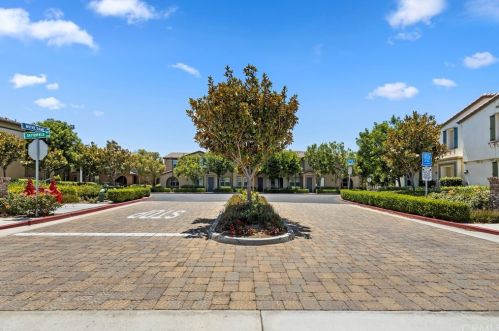 6009 Satterfield Way, Chino, CA 91710-1364