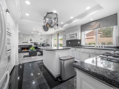 24092 Angela St, El Toro, CA 92630-1869