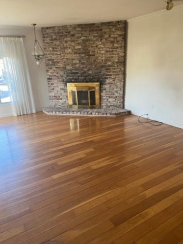 1633 Marco Polo Way, Burlingame, CA 94010-4649