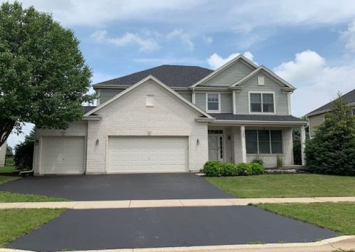 945 Republic Ave, Sycamore, IL 60178-8707