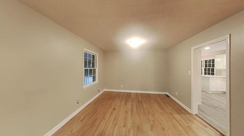 2643 Sterling Acres Dr, Tucker, GA 30084-2943