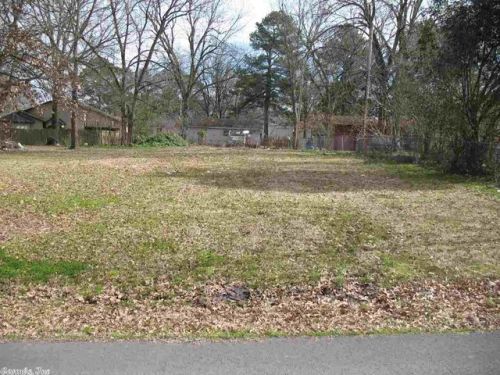 213 Wilson St, Des Arc, AR 72040-8804