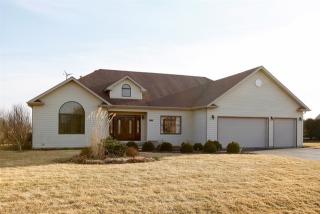 6034 Polo Club Dr, Plattville, IL 60560-9014