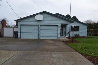 2114 Hollywood Dr, Salem OR  97305-1839 exterior