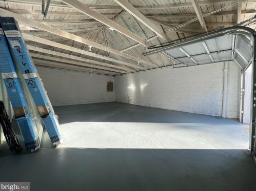 6805 11 St, Philadelphia PA 19147-1244 exterior