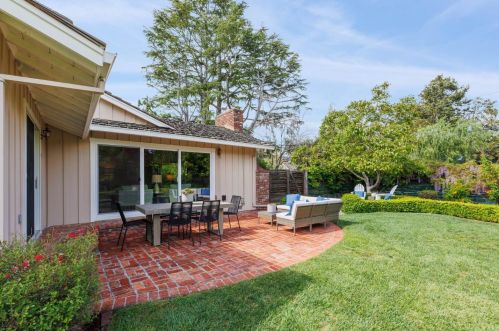 911 Echo Dr, Los Altos CA  94024-4874 exterior