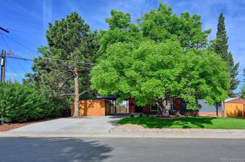 1925 Dexter St, Denver, CO 80222-4724