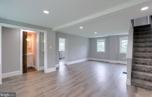 720 Elizabeth St, Lancaster PA  17603-2218 exterior