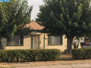 4116 Hurley Ave, Visalia, CA 93291-5453
