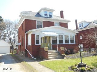 219 Aldrich Ave, Altoona, PA 16602-3203