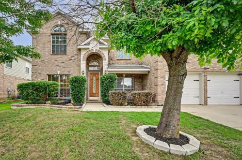 104 Monticello Dr, Midlothian, TX 76063-6713