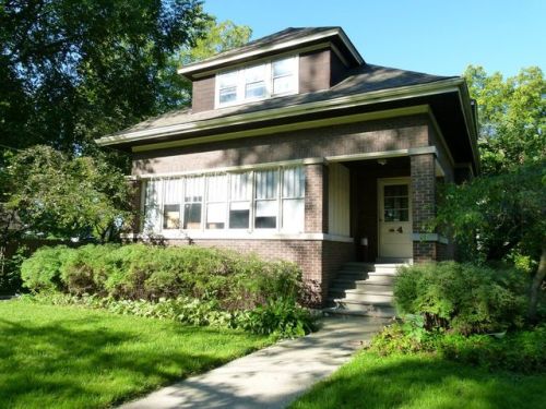 44 Benton St, Palatine, IL 60067-5264