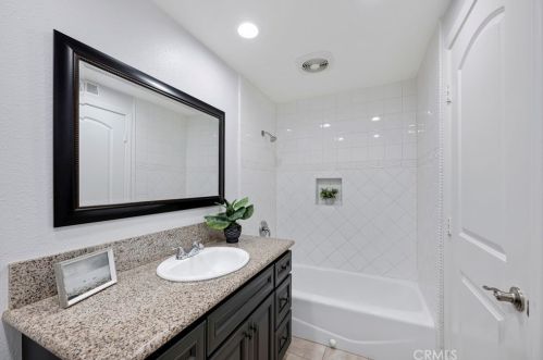 6969 Hillside Ave, Riverside CA  92504-2071 exterior