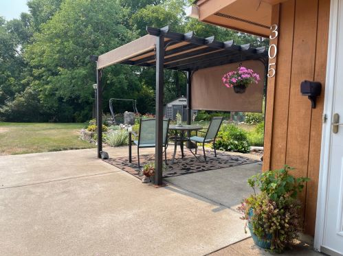 305 Sunset Ln, Spectacle Lake, MN 55008-1012