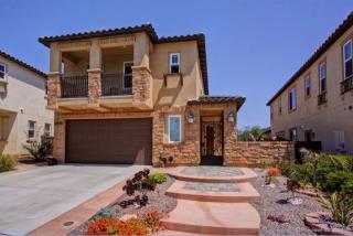 7332 Sitio Castano, Carlsbad, CA 92009-2050