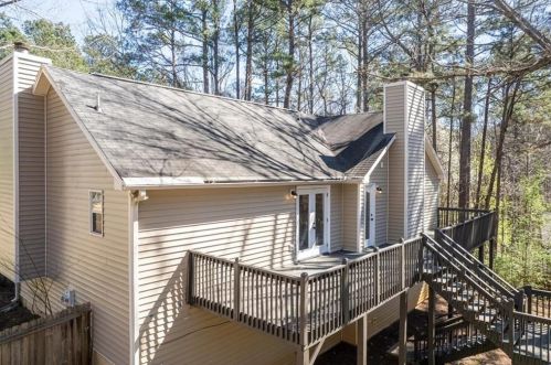 317 Allatoona Shores Dr, Holly Springs GA  30114-8598 exterior