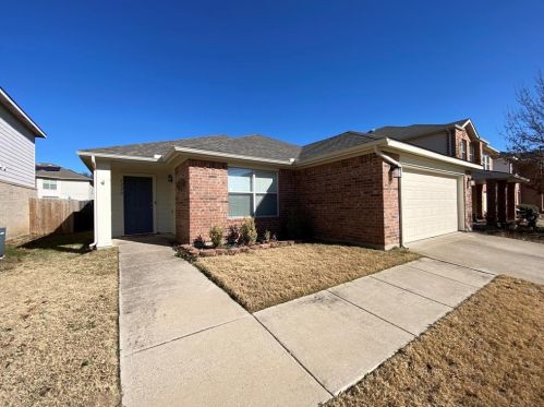 6220 Apalachee Trl, Fort Worth TX  76179-4562 exterior