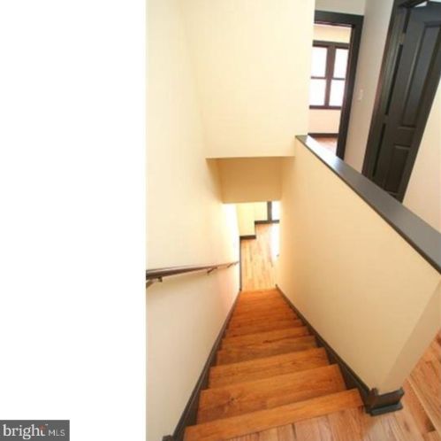 2036 19 St, Philadelphia PA 19121-4120 exterior