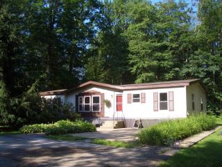 1189 Us Route 7, Pittsford VT  05763-9556 exterior