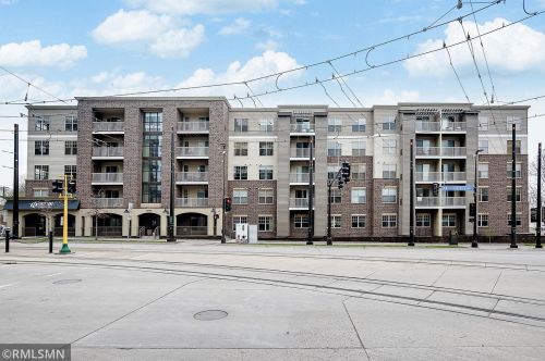 2900 University Ave, Minneapolis MN  55414-3288 exterior