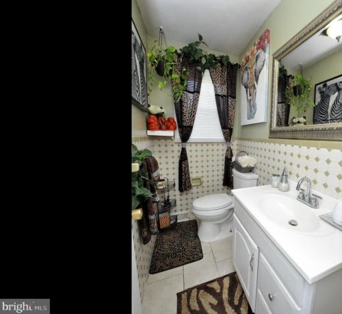 2532 41 St, Camden NJ 08105-2628 exterior