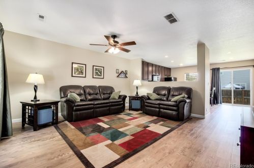 3654 Dexter St, Denver CO 80246-1820 exterior