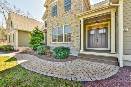 42 Ellridge Pl, Ellington, CT 06029-3633