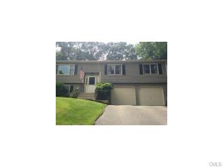 36 Bruce Dr, Huntington, CT 06484-4311