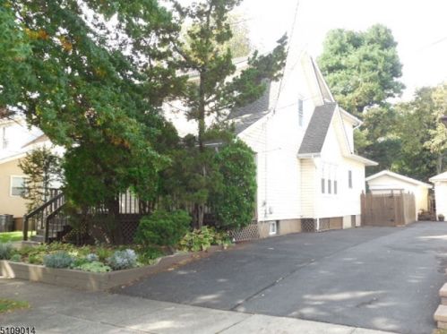 7 Totowa Ave, Paterson, NJ 07502-2030