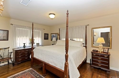 3573 Beechwood Pl, Riverside CA  92506-1214 exterior