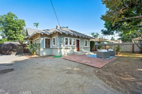 2620 Flower St, Santa Ana CA 92706-1930 exterior