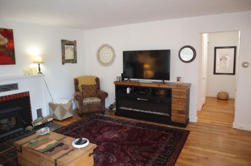364 5th Ave, Portola, CA 96122-9239