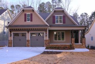 1003 Collins Dr, Raleigh, NC 27609-4322