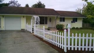 6133 Venus Pl, Ferndale, WA 98248-9240
