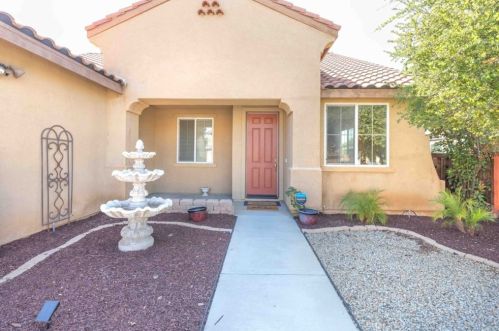 33689 Mill Pond Dr, Wildomar, CA 92595-7672