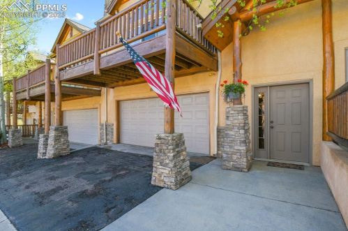 133 Elk Grove Ln, Woodland Park CO 80863-9171 exterior