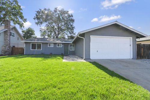 5805 Pecan Ave, Citrus Heights, CA 95662-4622