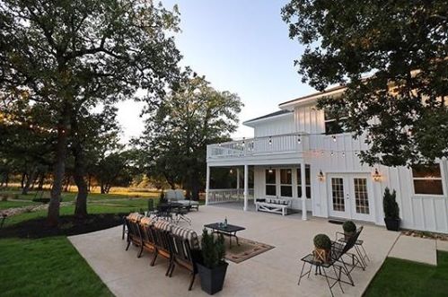 109 Concord Cir, Austin TX  78737-9073 exterior