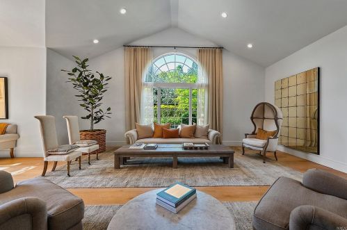 5222 No Name Rd, Healdsburg, CA 95448-7089