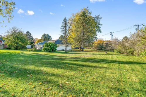 1503 Brickville Rd, Sycamore IL  60178-3409 exterior