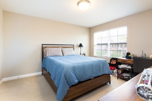 963 Burgess Ct, Cincinnati OH 45245-7022 exterior