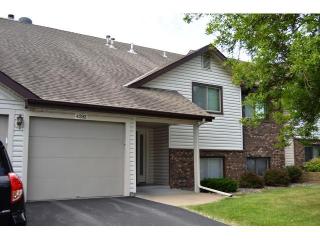 4292 Magnolia Ln, Minneapolis, MN 55441-1252
