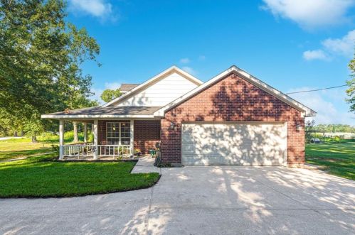 1016 Chateau Wood Pkwy Dr, Conroe TX  77385-9771 exterior