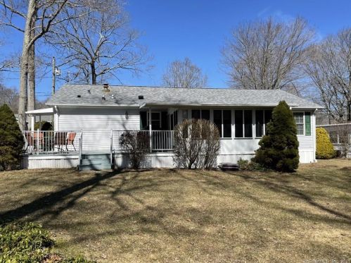 8 Whitewood Rd, Deep River, CT 06419-1229